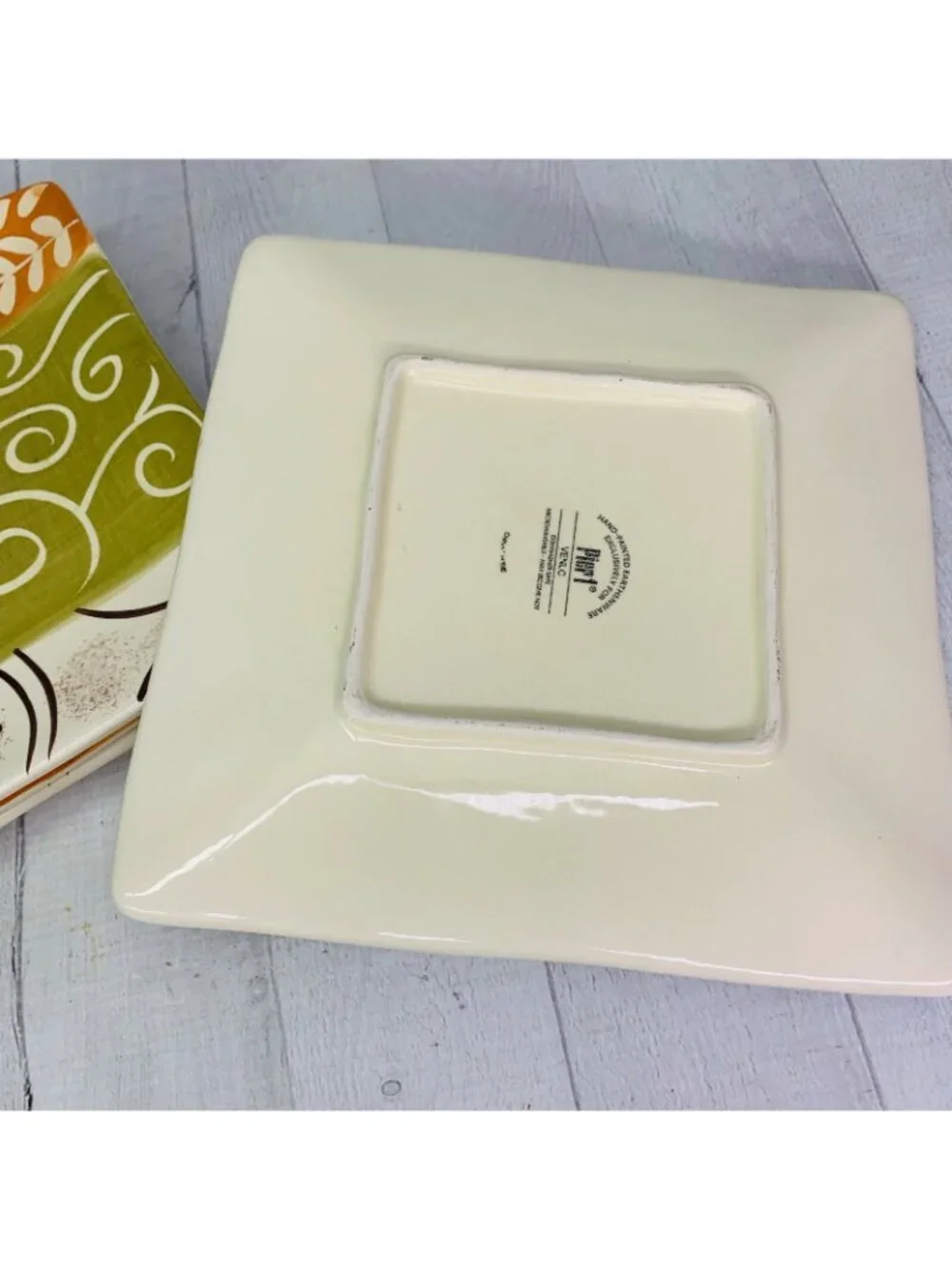 Pier 1 One VENLO Hand Paint Earthenware Abstract Design Salad Lunch Plates Set 4
